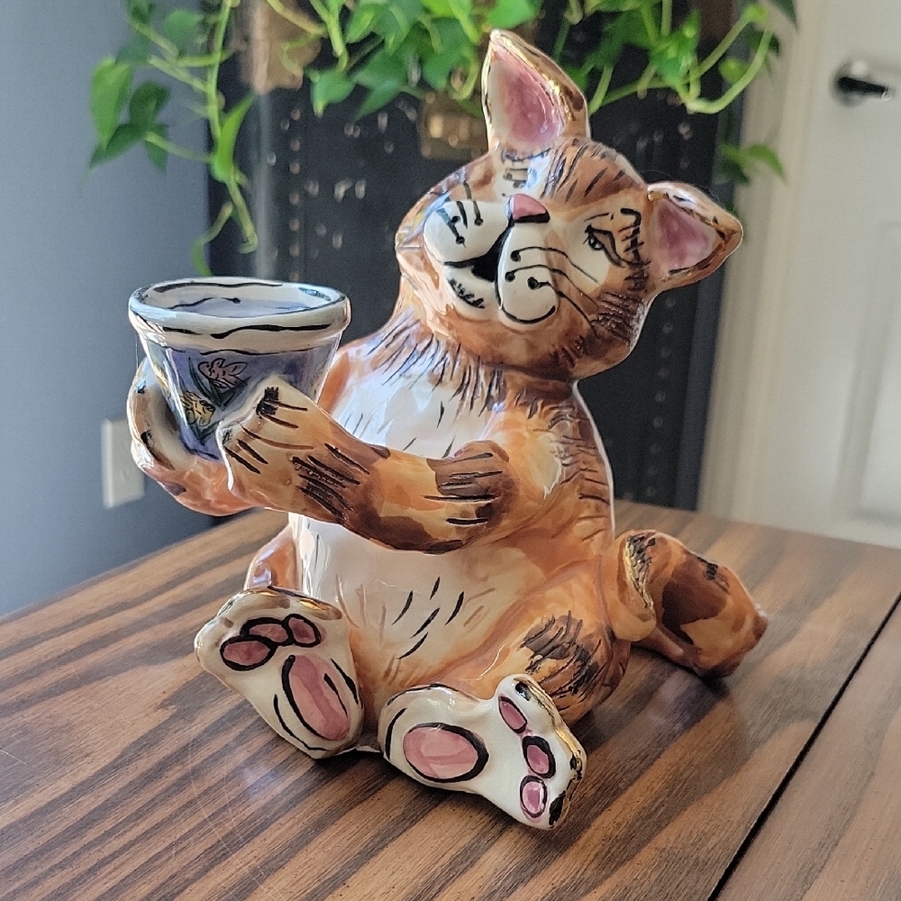 2000 BLUE SKY Cat Figurine / Candle Holder by Heather Goldminc